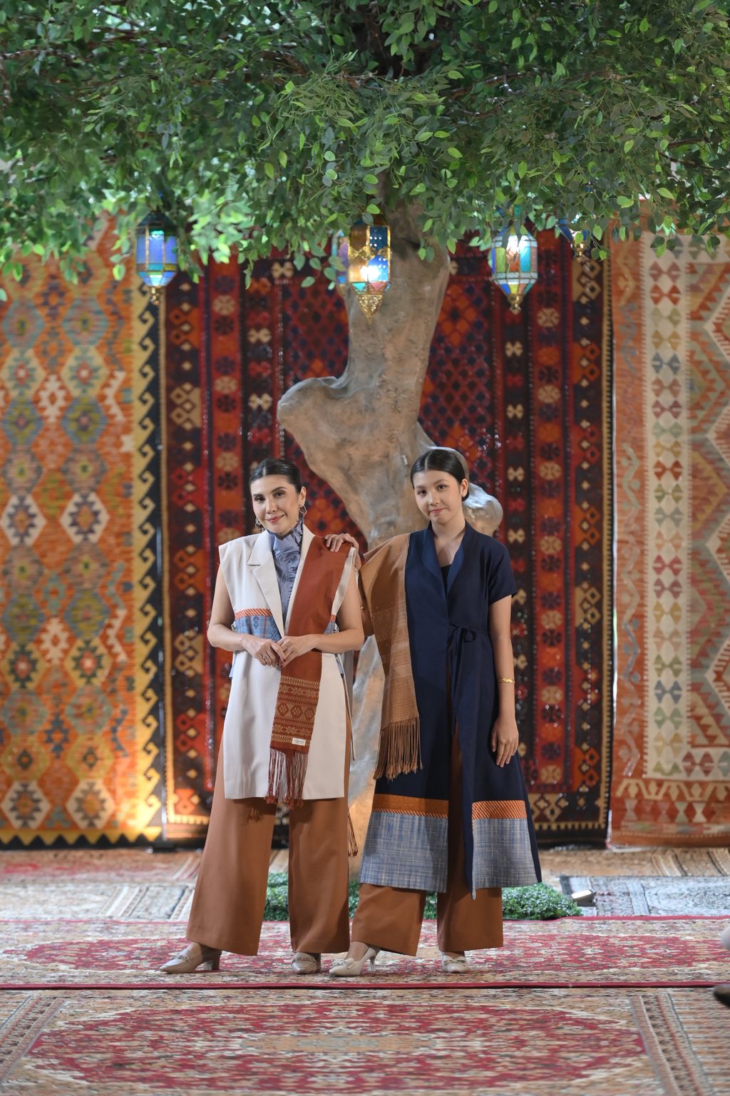 Tobatenun x Shawl & Co