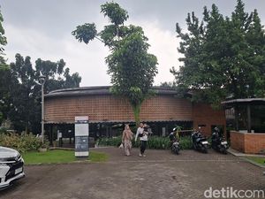 Menjelajahi Taman O, Sebuah Oase Literasi di Kawasan Cibubur