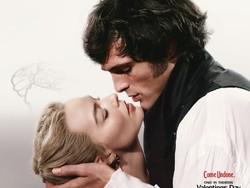 Wuthering Heights: Panasnya Romansa Cinta Anak Muda