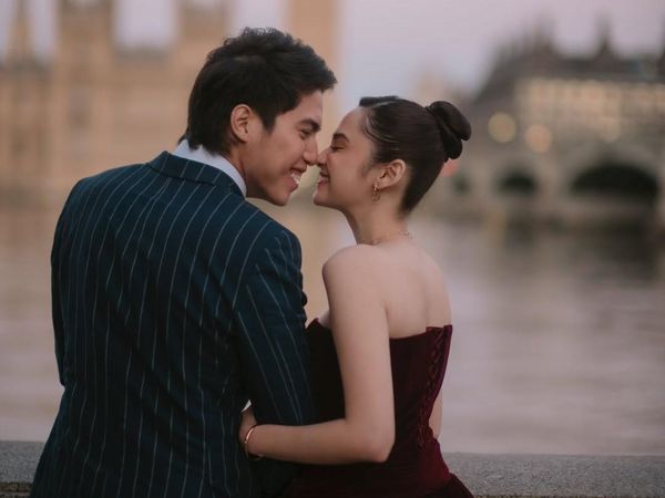 7 Potret El Rumi dan Syifa Hadju Pre Wedding di London, Romantis Bikin Baper