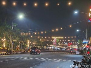 Gemerlap Malam Jalan Ahmad Yani Nganjuk Kini Makin Cantik Loh