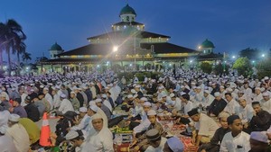 Gelaran Khidmat Haul Guru Zuhdi ke-6, Perkiraan 1,2 Juta Jemaah Hadir