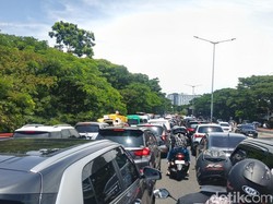 Padatnya Arus Lalin di Bandung Saat Libur Panjang Imlek