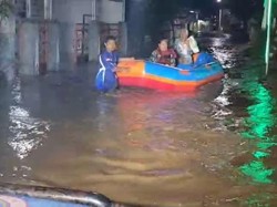 Banjir di Jember Meluas hingga 23 Desa Terendam, 7.445 Keluarga Terdampak
