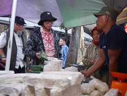 Bupati Teddy Pastikan Stok Sembako di OKU Aman Jelang Ramadan