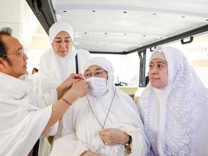 Momen Hangat Megawati Saat Umrah Bareng Keluarga, Prananda Bantu Tahalul