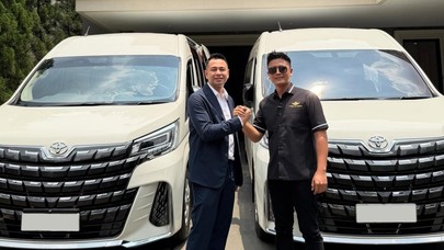 Mewah! Raffi Ahmad Borong 2 Mobil HiAce, Interior Dirombak Jadi Begini