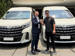 Mewah! Raffi Ahmad Borong 2 Mobil HiAce, Interior Dirombak Jadi Begini