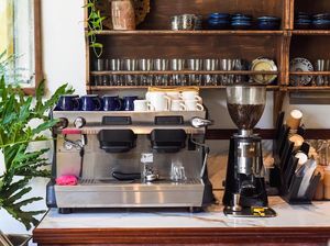 Kekasih Tewas Kecelakaan, Pria Ini Wujudkan Mimpinya Lewat Kedai Kopi