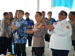 Kapolri Perintahkan Desk Ketenagakerjaan Dampingi Buruh: Terutama yang Kena PHK