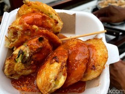 Antre demi Rasa Martabak Telur Puyuh Bandung yang Bikin Rindu