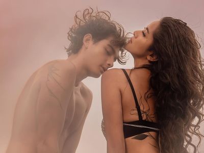 Gaya Mesra Olla Ramlan-Tristan Molina di Pemotretan, Tampil Berani Pamer Tato