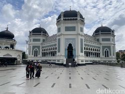 Masjid Raya Medan Bersiap Jelang Idul Fitri, Antisipasi Gangguan Kelistrikan
