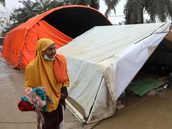 Korban Bencana Sumatera Dapat Bantuan Perabotan-Stimulan Ekonomi Rp 8 Juta