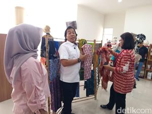 Komeng ke Magelang, Tengok Anak di Akmil Sekalian Jalan-jalan