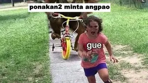 Meme Angpao: Daripada Nanya Kapan Kawin, Mending Tanya Nomor Rekening