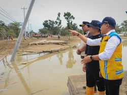 Jalur Grobogan-Semarang Putus, Gubernur Jateng Minta Jembatan Armco Dikebut