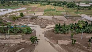 Penampakan Tanggul Sungai Tuntang Jebol, Jalur Semarang-Purwodadi Lumpuh