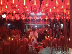 Kemeriahan Imlek di Vihara Tertua Purwakarta