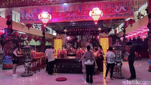 Tahun Baru Imlek 2026, Warga Tionghoa Makassar Berdoa Hidup Damai-Sejahtera