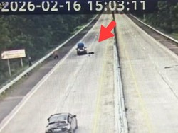 Nekat Seberangi Jalan Tol, Santri di Lampung Tengah Tewas Tertabrak Mobil