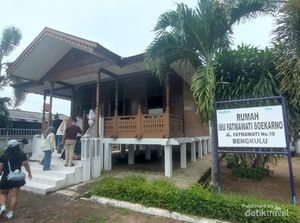 Menelusuri Jejak Ibu Negara Pertama di Rumah Fatmawati, Bengkulu