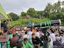 Ramai Warga Padati POB Teniga Lombok Utara Pantau Hilal Ramadan 2026