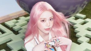 Visual Carmen Hearts2Hearts Tuai Pujian, Bak Boneka dengan Rambut Pink