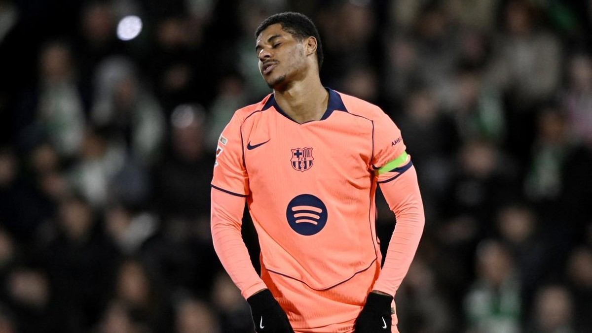 Manchester United tak mau kasih diskon ke Barcelona untuk transfer Marcus Rashford. (REUTERS/Pablo Morano)