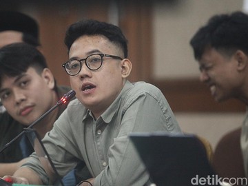 MA Tolak Kasasi Jaksa, Delpedro Marhaen Dkk Tetap Bebas di Kasus Penghasutan - Infolitik