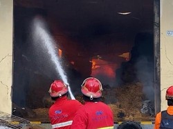 Gudang Tembakau di Bae Kudus Terbakar