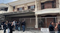 Bareskrim Polri Geledah Rumah di Surabaya Diduga Terkait TPPU-Emas Ilegal