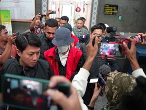 2 Eks Direktur BUMN di Sumsel yang Korupsi Pendistribusian Semen Ditahan Kejati