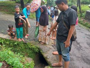 Hanyut di Selokan Saat Hujan, Balita Pekalongan Ditemukan Tewas