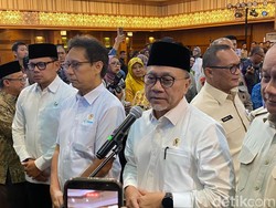 Menko Pangan Zulhas Minta Pemda Ikut Sukseskan MBG