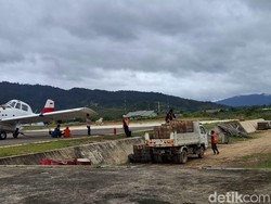 Pesawat Pengangkut BBM Diduga Jatuh di Krayan, Asap Hitam Membubung