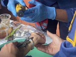 Kepanikan Siti Saat Jam Tangannya Kian Mencekik