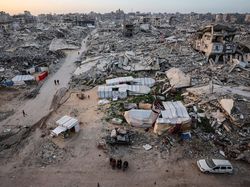 Pilu 13 Warga Gaza Tewas Akibat Serangan Israel, Termasuk Ibu Hamil