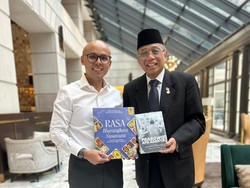 Asisten Khusus Prabowo Jadikan Buku Menu MBG Polri Alat Diplomasi di AS