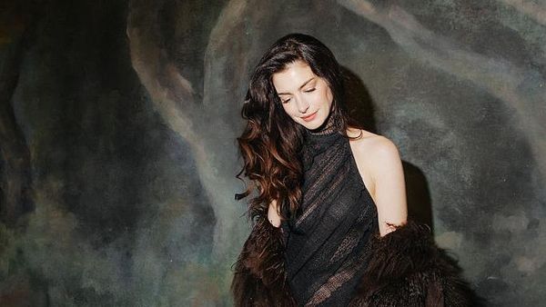 Foto: 10 Artis Paling Stylish di New York Fashion Week Fall 2026