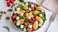 Resep Salad yang Bikin Kenyang dan Bantu Berhasil Diet, Ini Panduan Buatnya!