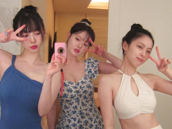 Friendship Goals! Karina aespa & Ryujin ITZY Pamer Foto Liburan ke Jepang