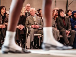 Raja Charles III Hadiri London Fashion Week pada Hari Penangkapan Andrew