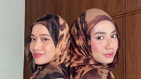 Bikin Tirus, 5 Tutorial Hijab Pashmina Viscose Print ala Gen Z untuk Bukber