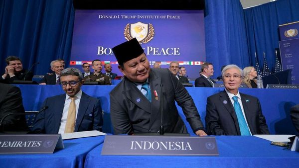 Pujian-pujian Trump ke Prabowo Saat Rapat Perdana Board of Peace