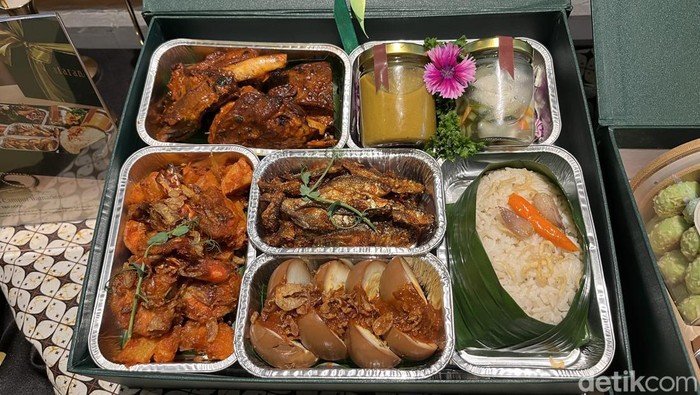 Buka puasa di Plataran Indonesia