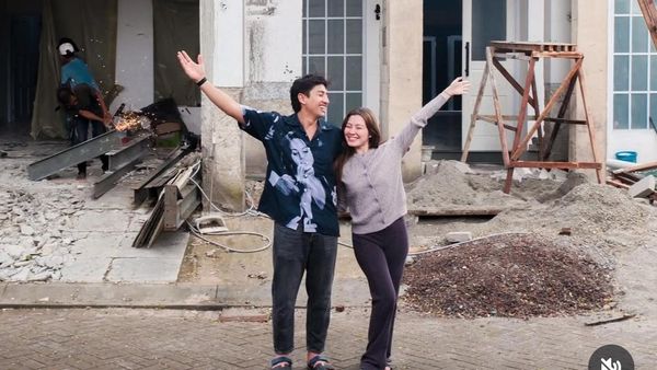 Rumah Baru Harris Vriza dan Haviza Devi Anjani
