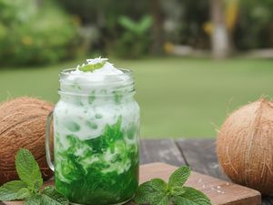 Resep Simpel Es Lumut Jelly untuk Takjil