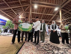 SK Tora 160,735 Hektare Diserahkan ke Warga 26 Desa di Banyuwangi