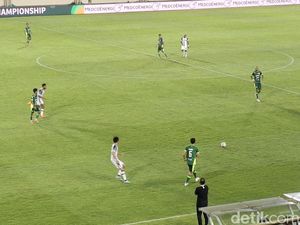 Babak Pertama PSS Sleman Unggul 1-0 Atas Persipura